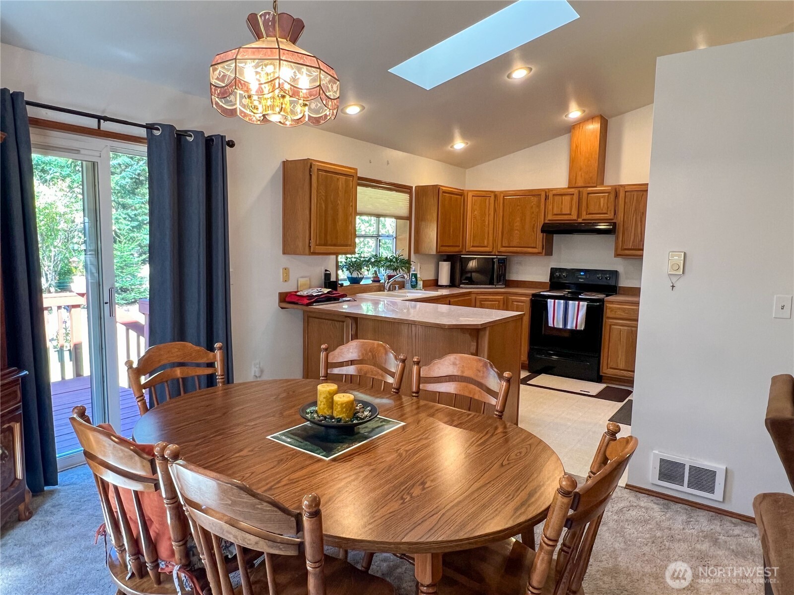 593 Prospect Avenue , Port Townsend, WA 98368