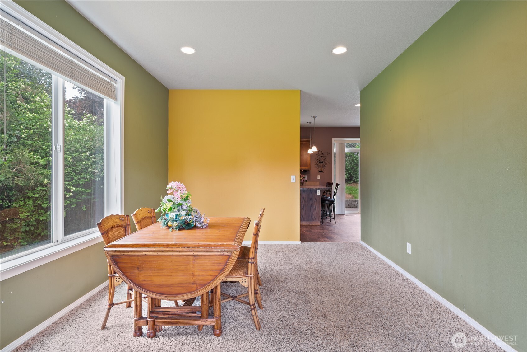 2208 Coal Creek Road , Longview, WA 98632