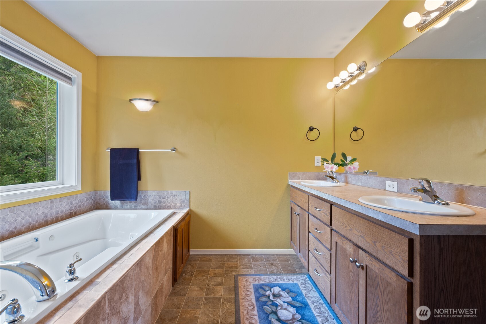 2208 Coal Creek Road , Longview, WA 98632