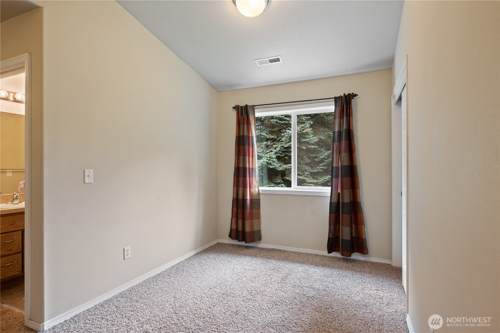 2208 Coal Creek Road , Longview, WA 98632