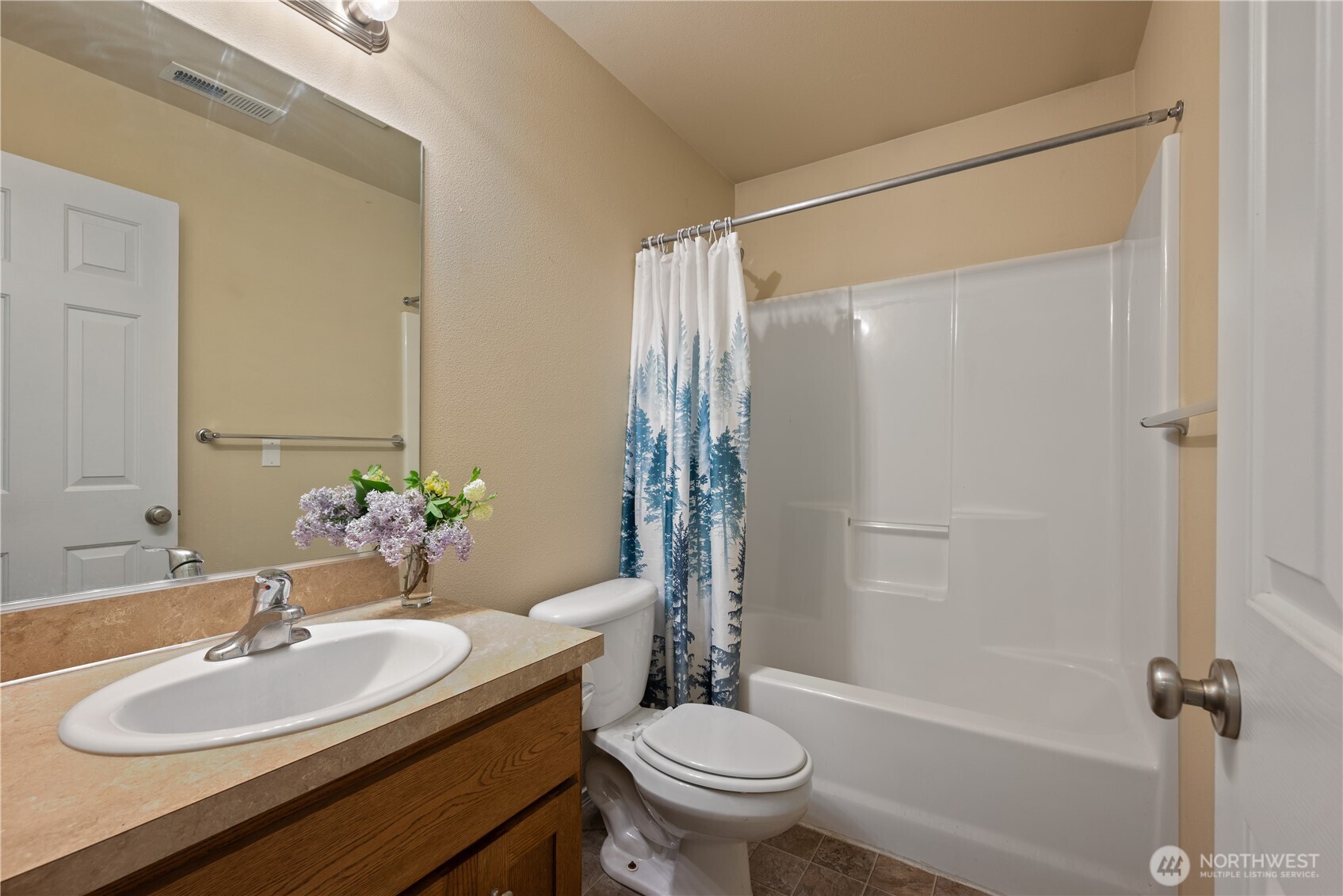 2208 Coal Creek Road , Longview, WA 98632