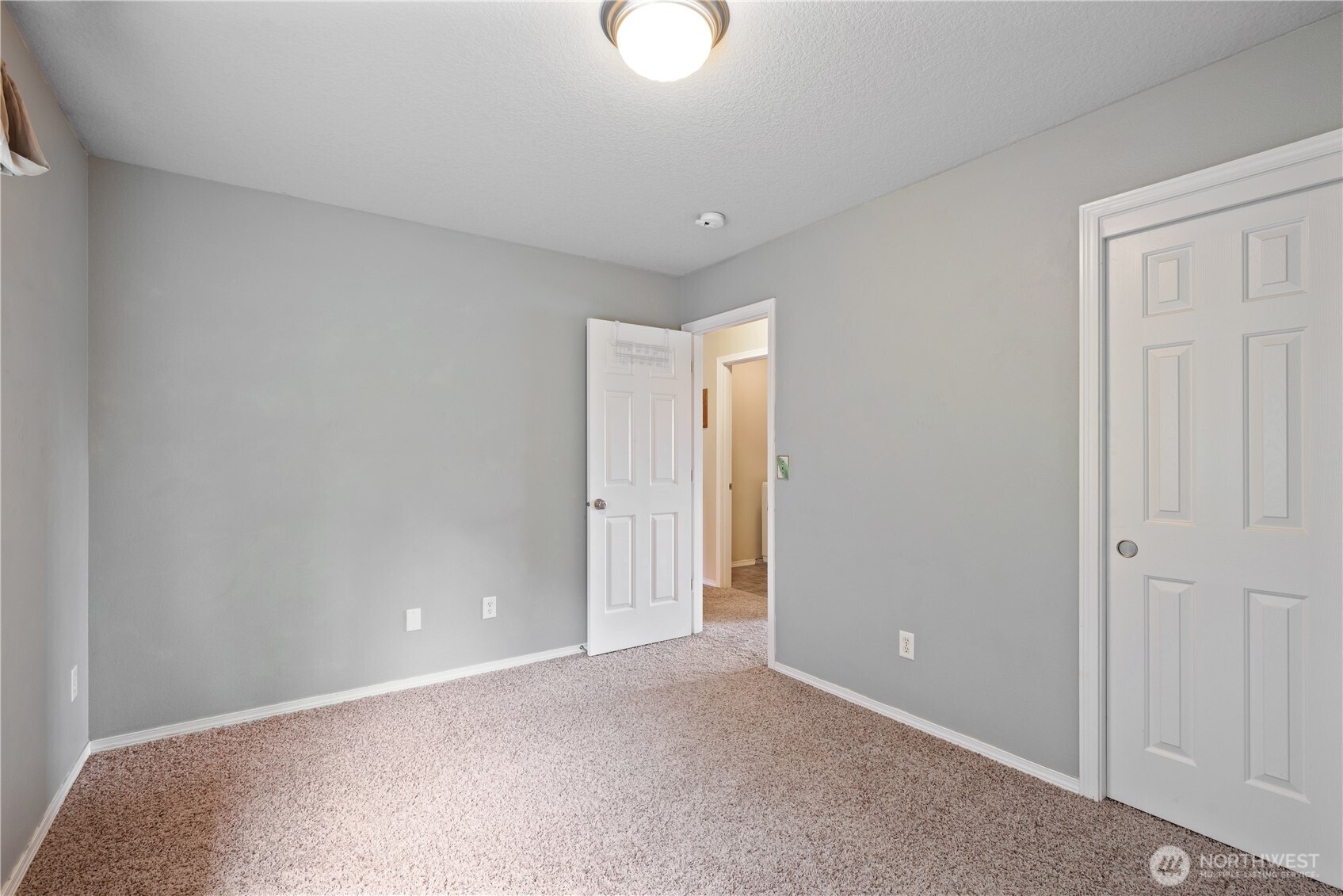 2208 Coal Creek Road , Longview, WA 98632