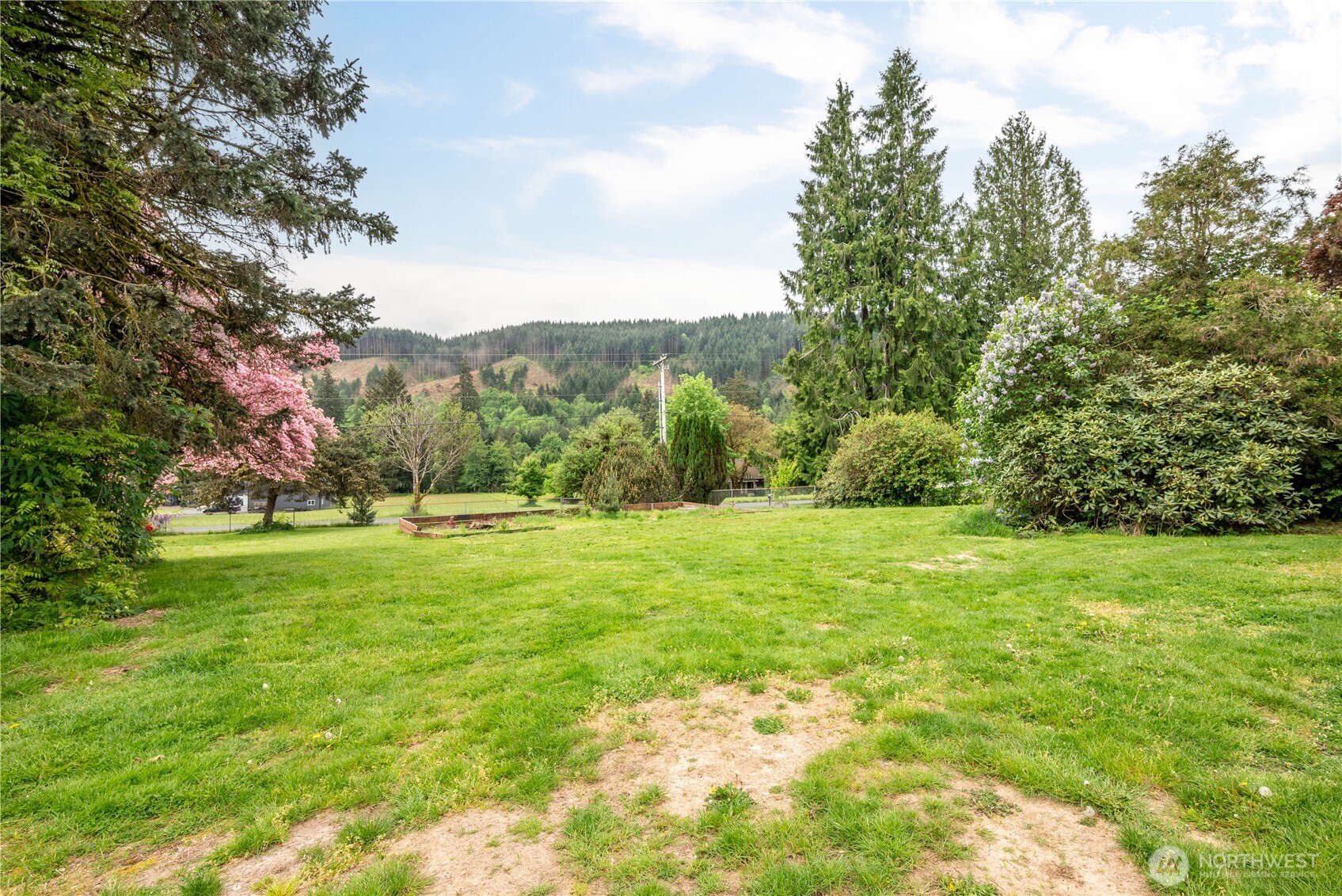 2208 Coal Creek Road , Longview, WA 98632
