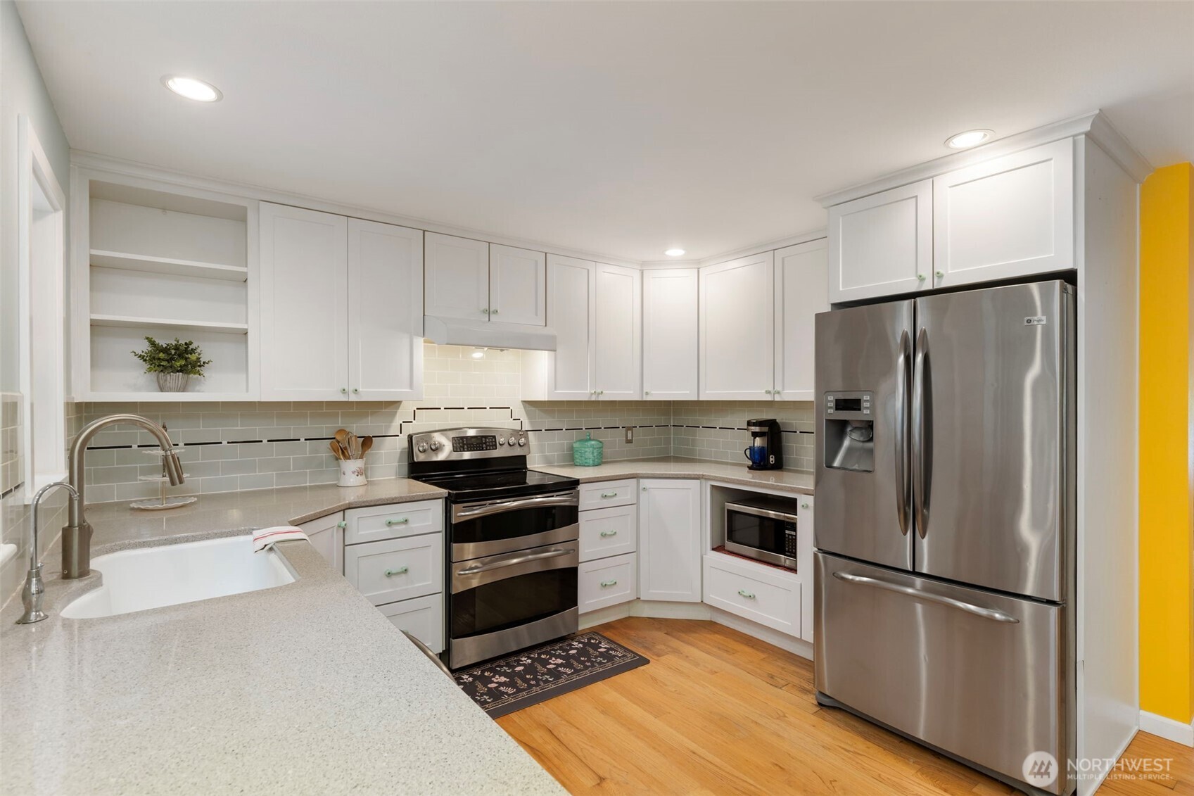 623 Foster Lane NE, Bremerton, WA 98311