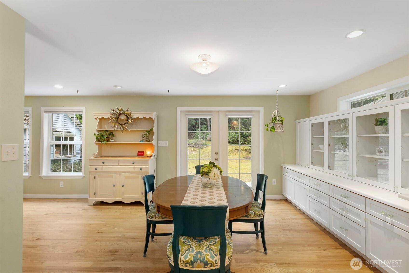 623 Foster Lane NE, Bremerton, WA 98311
