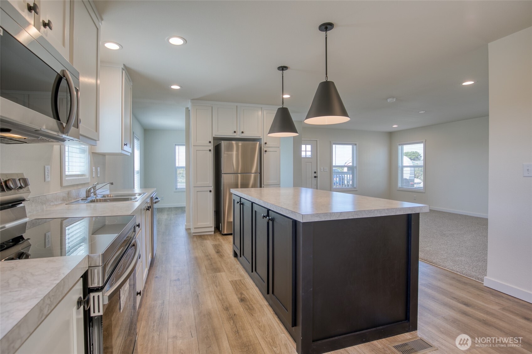 1414 Storm King Avenue SW, Ocean Shores, WA 98569