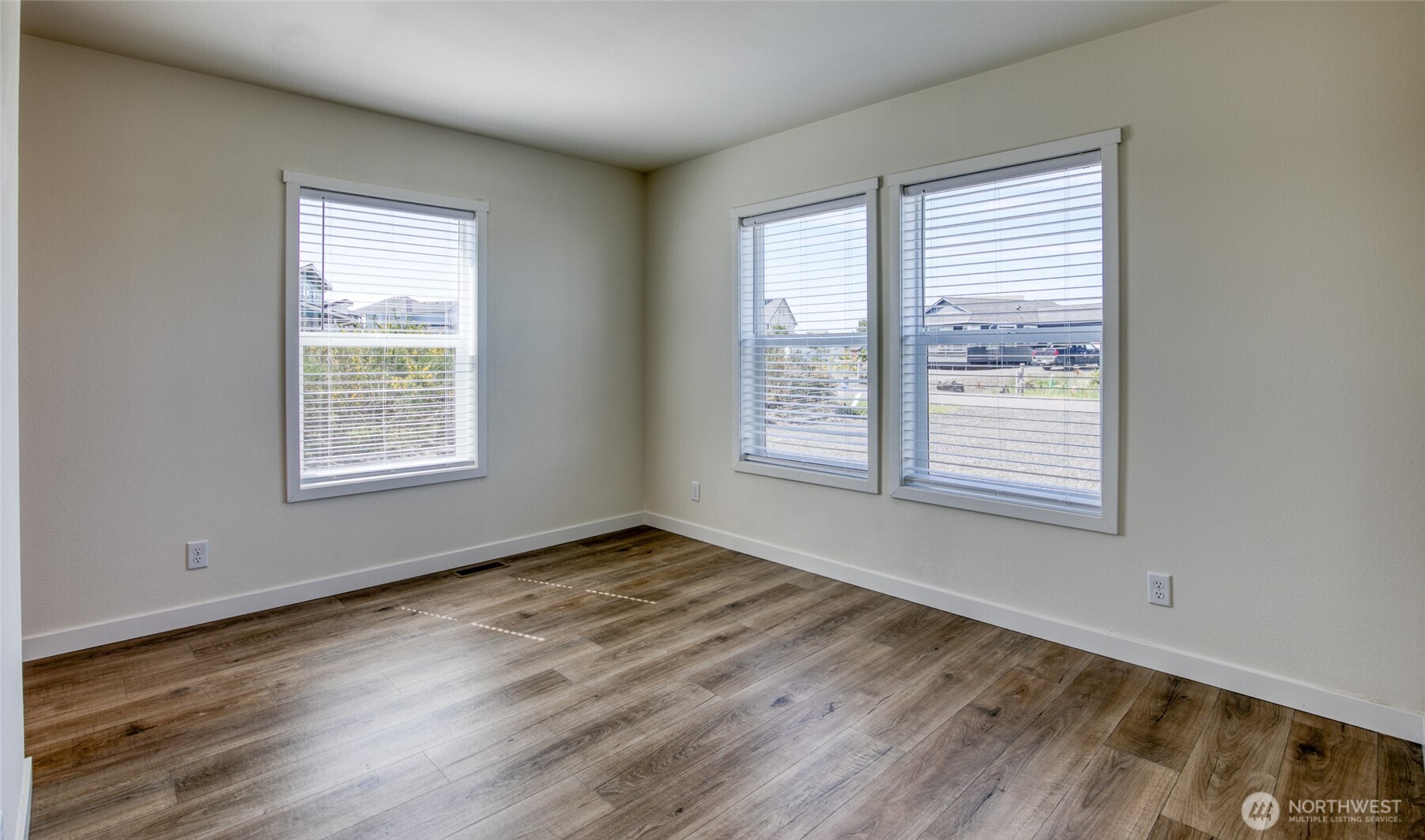 1414 Storm King Avenue SW, Ocean Shores, WA 98569