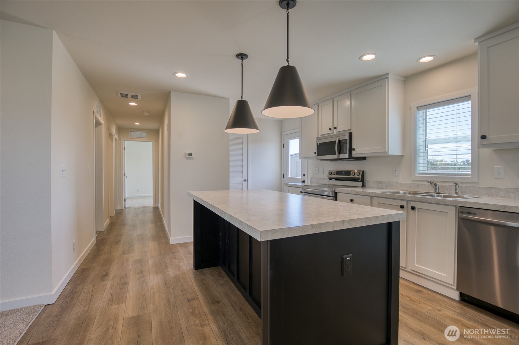 1414 Storm King Avenue SW, Ocean Shores, WA 98569