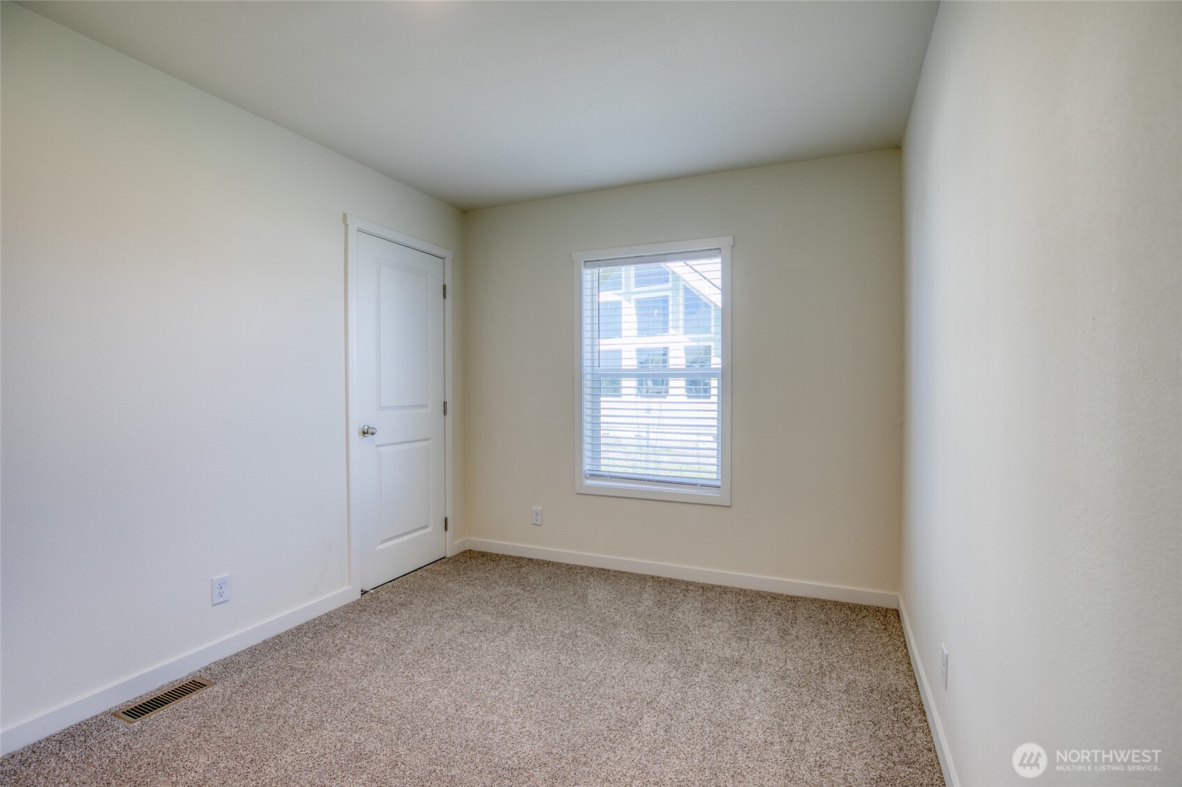 1414 Storm King Avenue SW, Ocean Shores, WA 98569