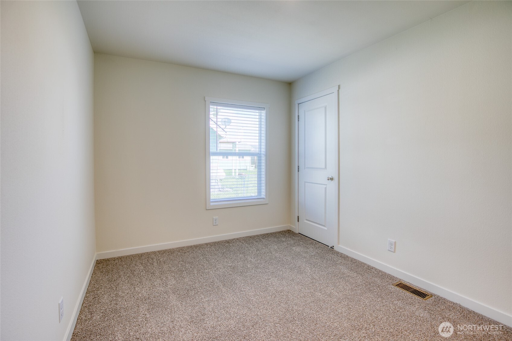 1414 Storm King Avenue SW, Ocean Shores, WA 98569