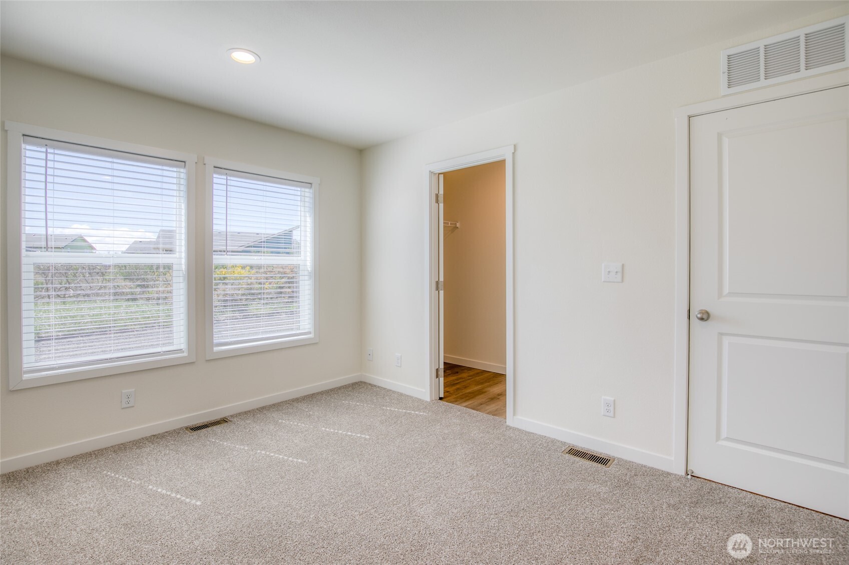 1414 Storm King Avenue SW, Ocean Shores, WA 98569