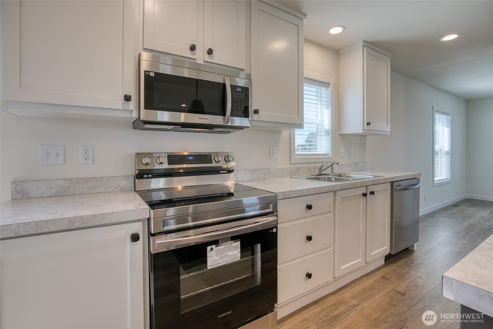 1414 Storm King Avenue SW, Ocean Shores, WA 98569