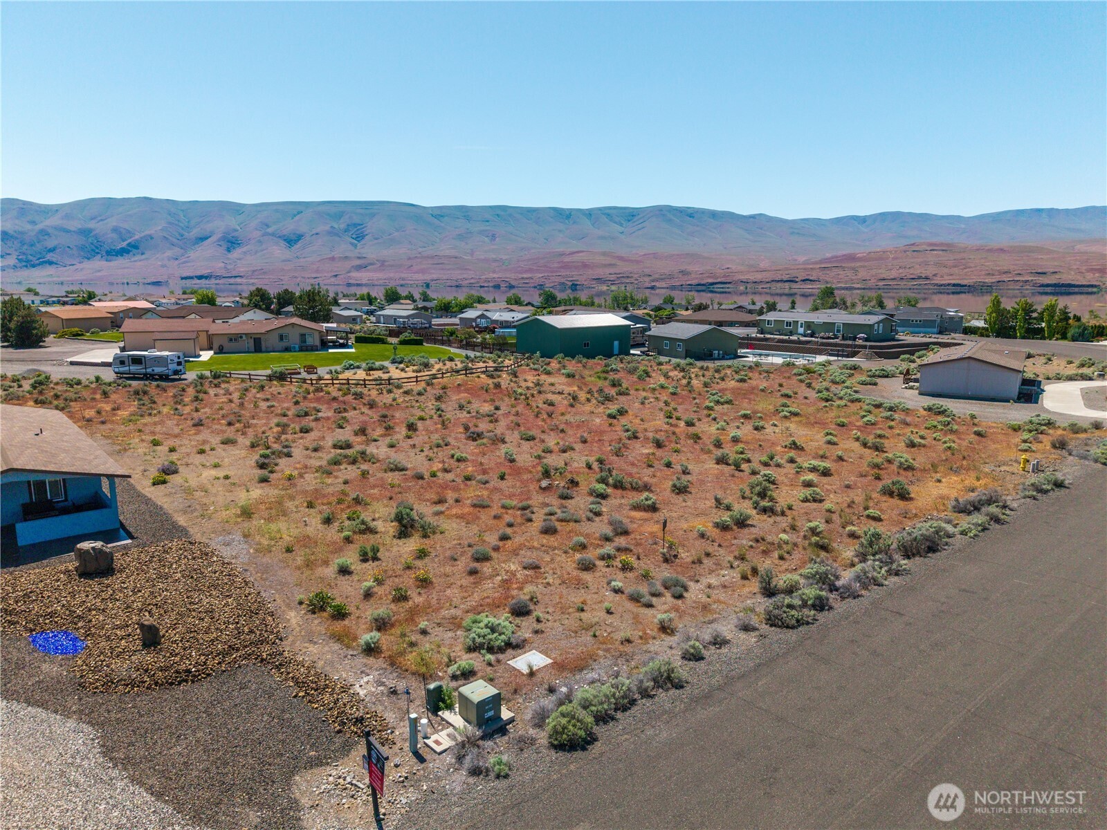 711 Sunset Boulevard SW, Mattawa, WA 99349