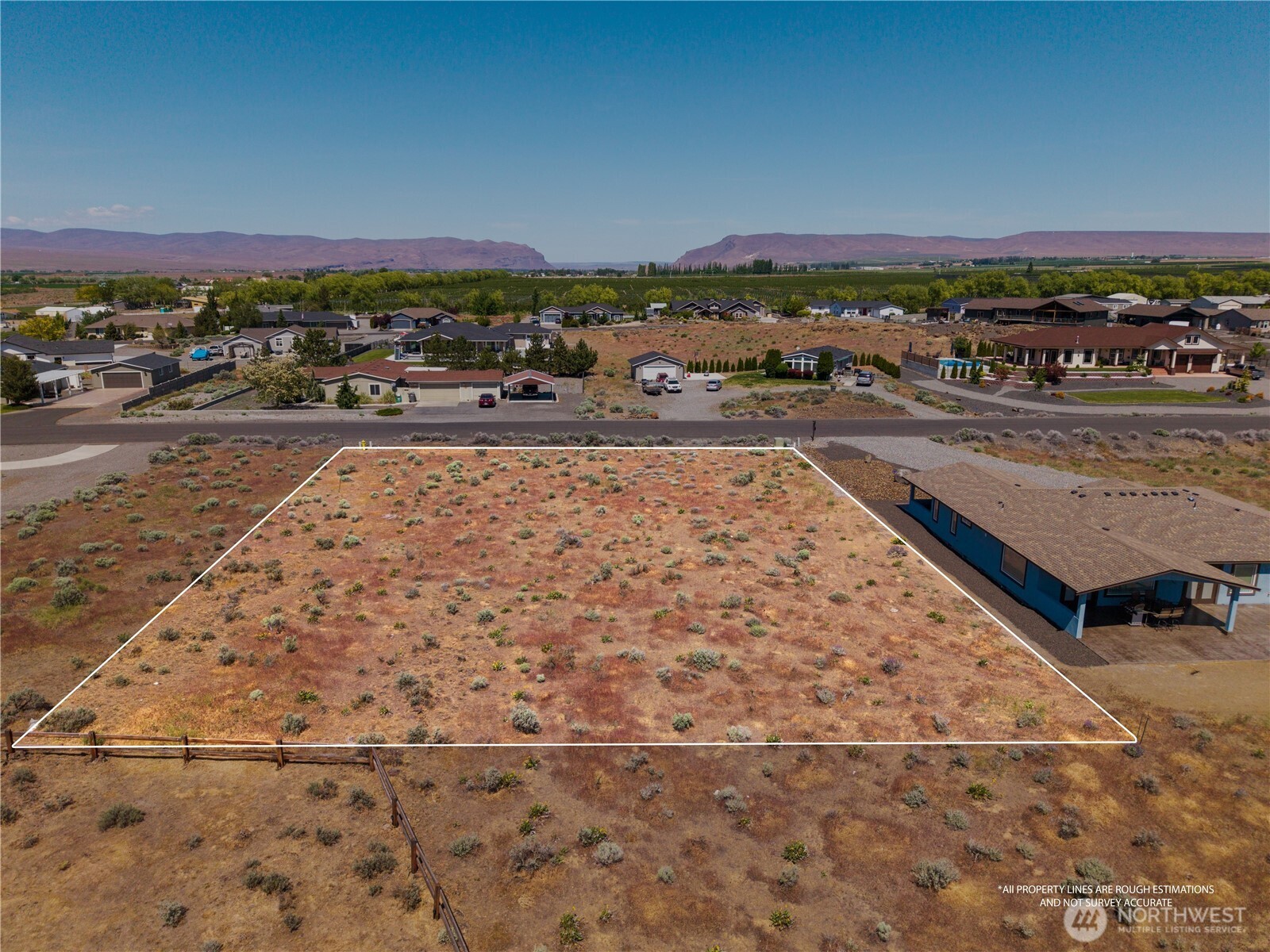 711 Sunset Boulevard SW, Mattawa, WA 99349