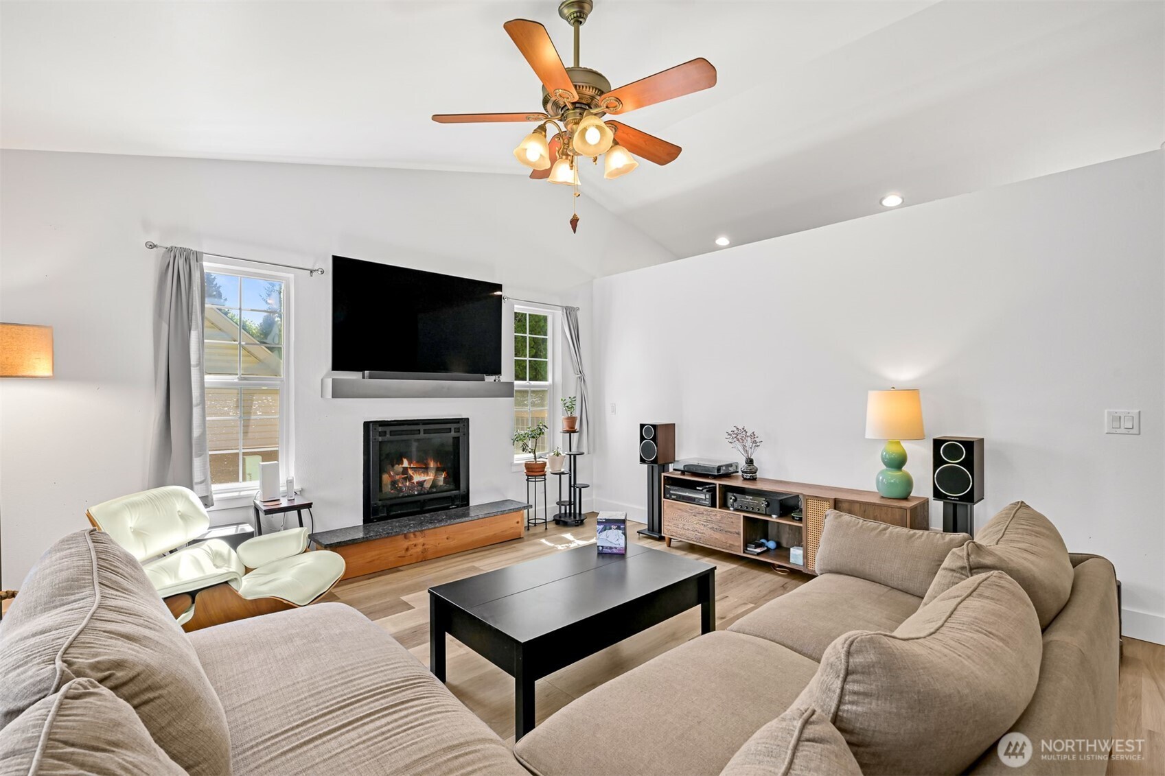 3815 Spring Coulee Road , Bellingham, WA 98226