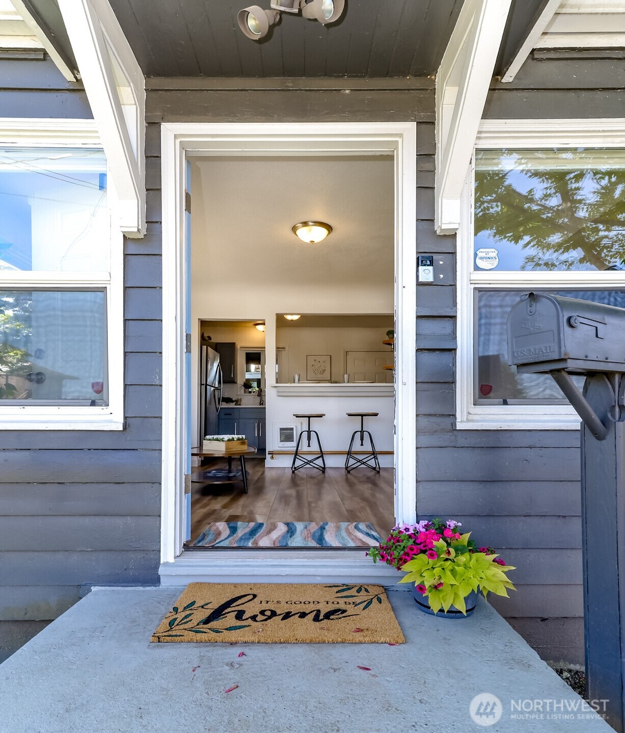 606 S 61st Street , Tacoma, WA 98408