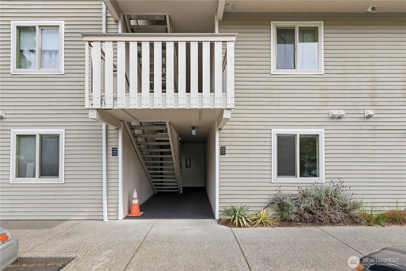 18200 73rd Avenue NE #A113, Kenmore, WA 98028