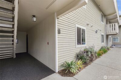 18200 73rd Avenue NE #A113, Kenmore, WA 98028 - Photo 4