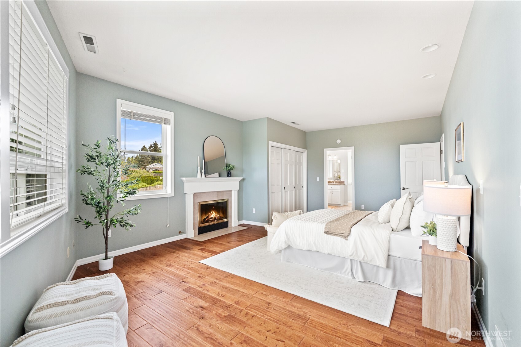 3717 Olympic Boulevard W, University Place, WA 98466