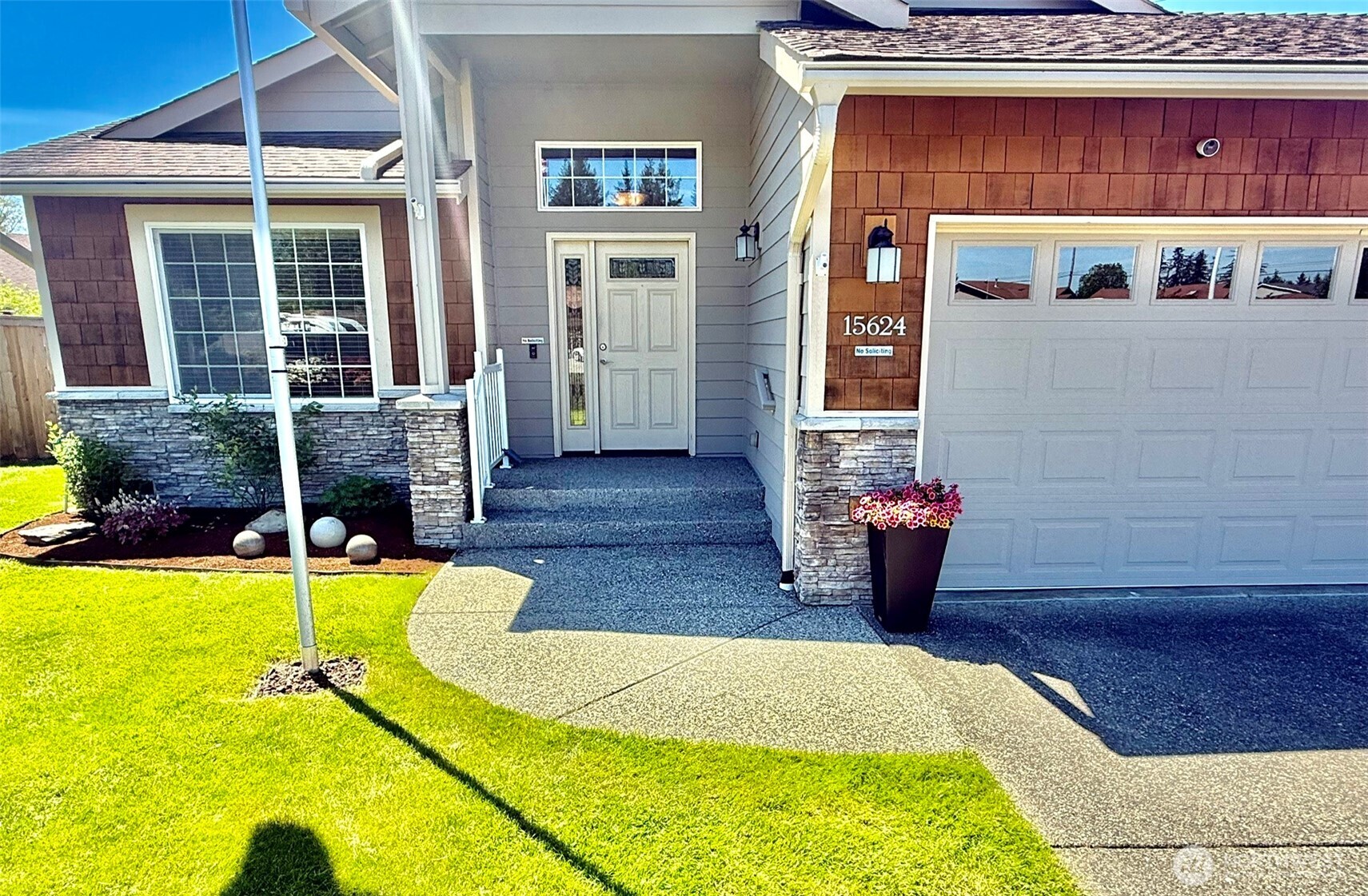 15624 42nd Drive SE, Bothell, WA 98012
