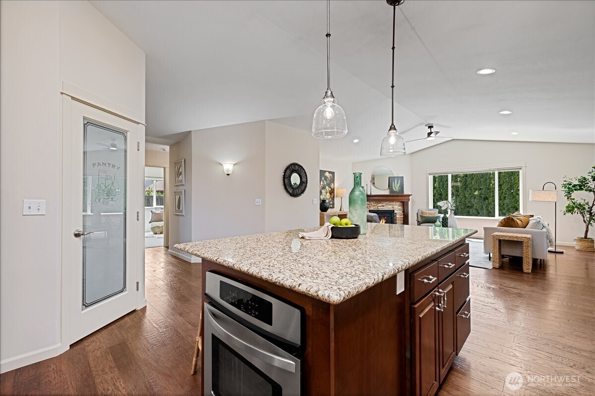 15624 42nd Drive SE, Bothell, WA 98012
