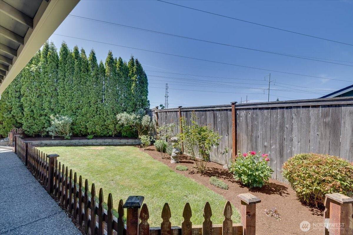 15624 42nd Drive SE, Bothell, WA 98012