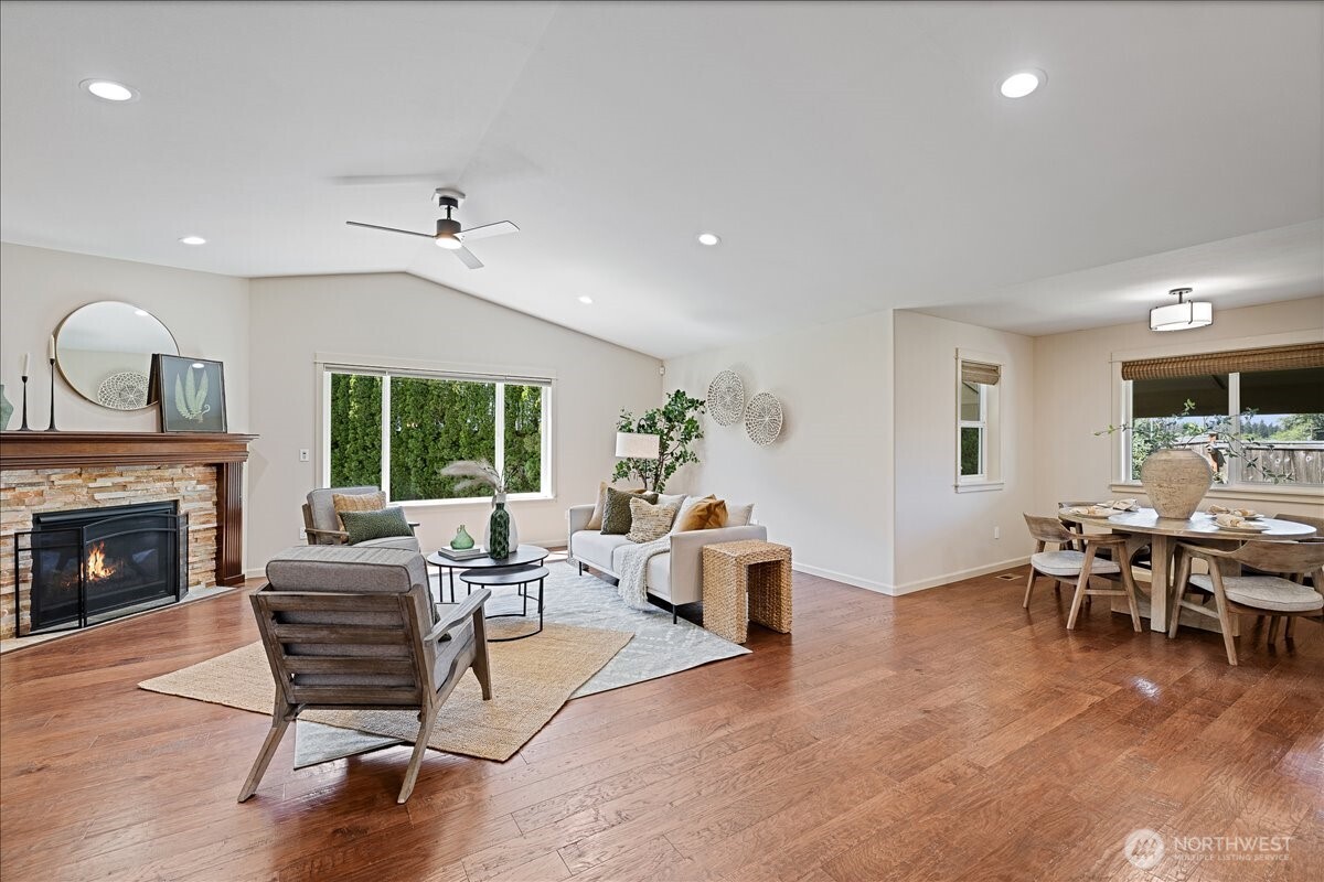 15624 42nd Drive SE, Bothell, WA 98012