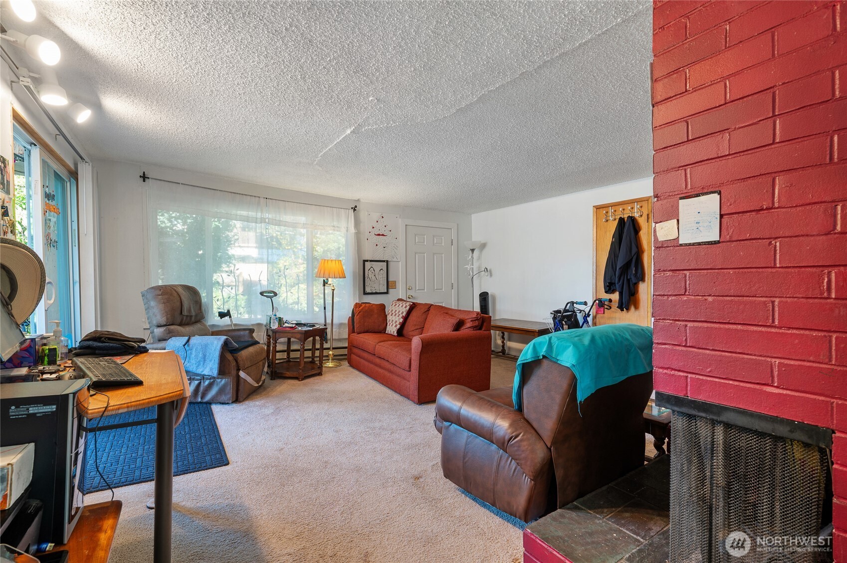 324 3rd Avenue S, Edmonds, WA 98020