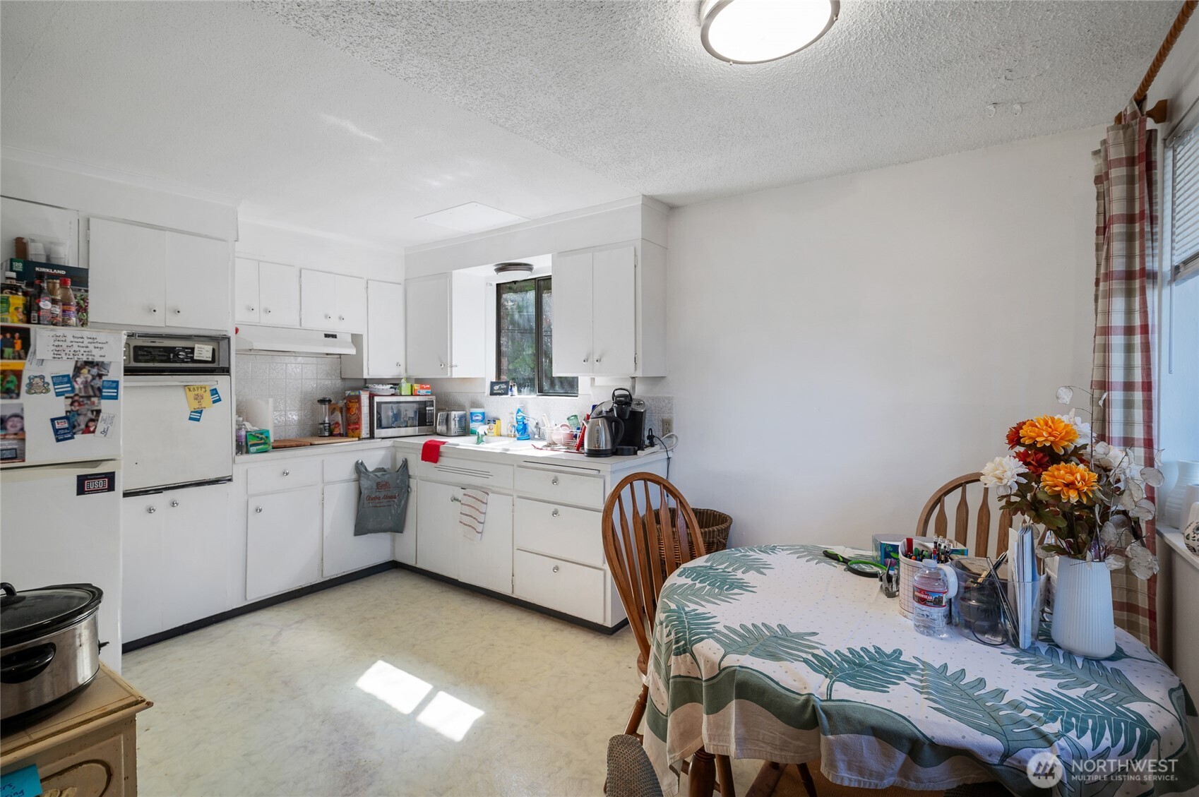 324 3rd Avenue S, Edmonds, WA 98020