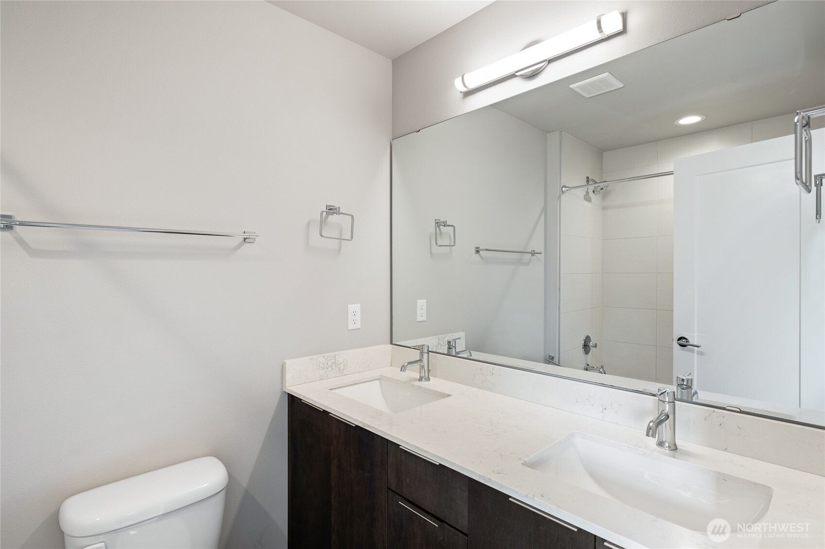 4910 S Willow Street #B, Seattle, WA 98118
