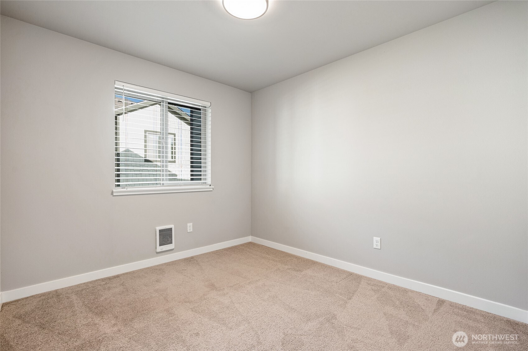 4910 S Willow Street #B, Seattle, WA 98118