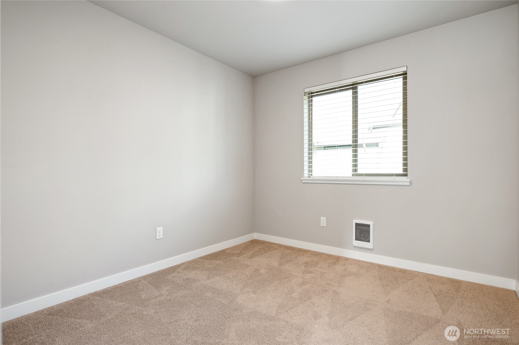 4910 S Willow Street #B, Seattle, WA 98118