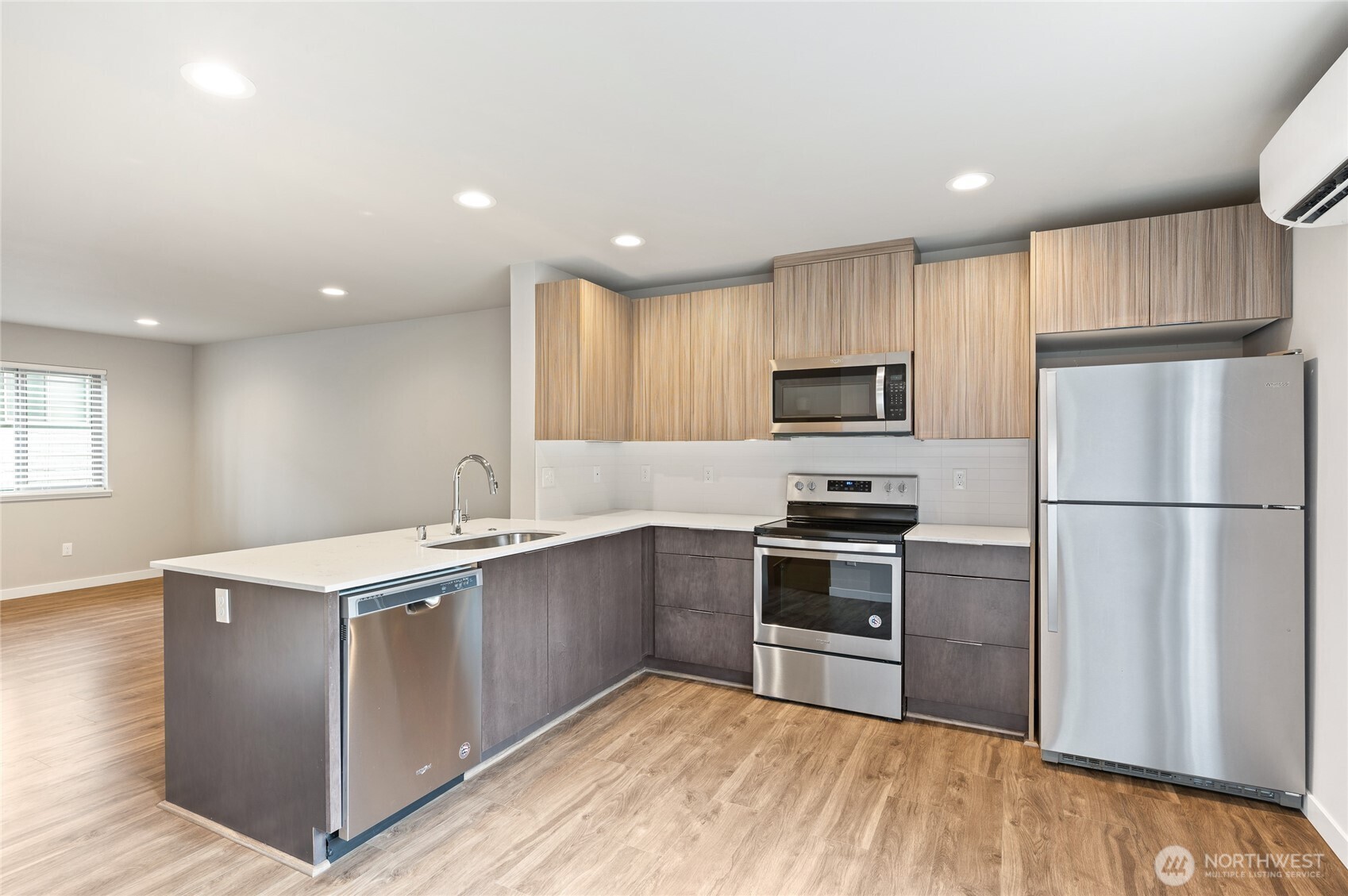 4910 S Willow Street #B, Seattle, WA 98118
