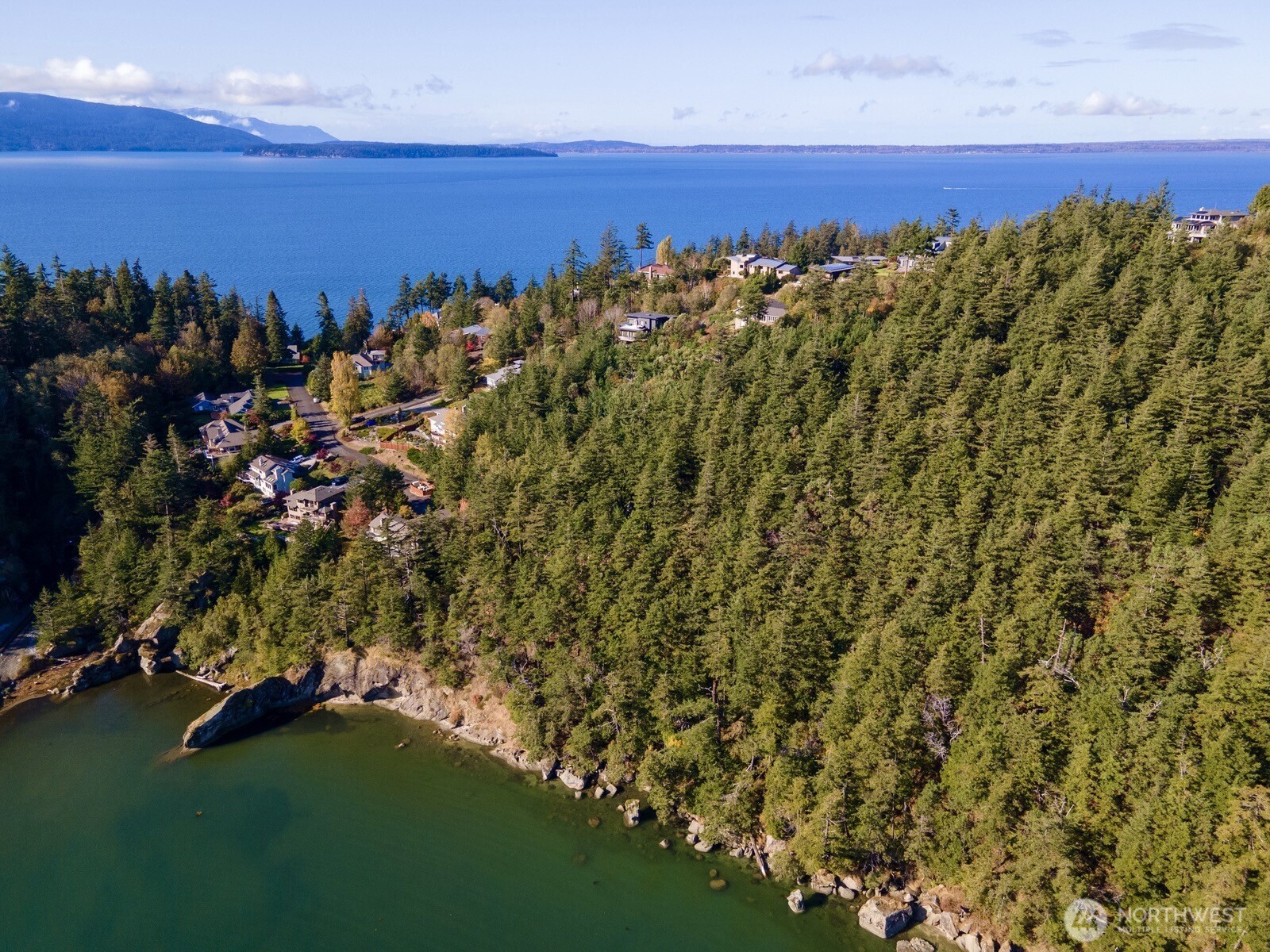 417 Arbutus Place , Bellingham, WA 98225