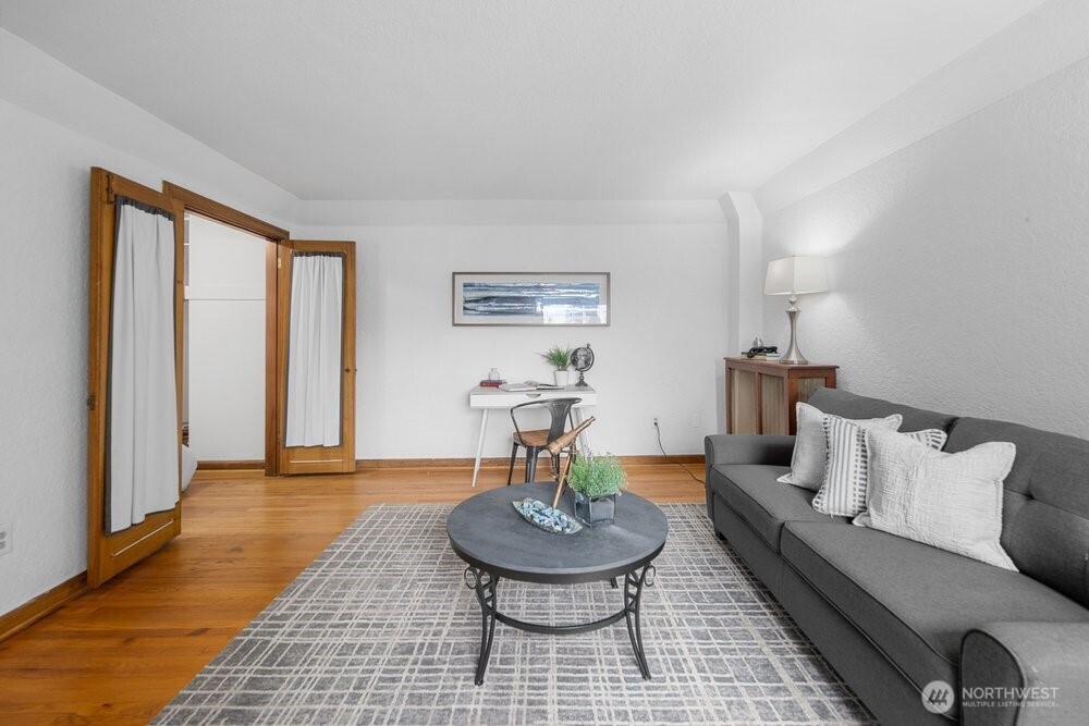 519 W Roy Street #413, Seattle, WA 98119