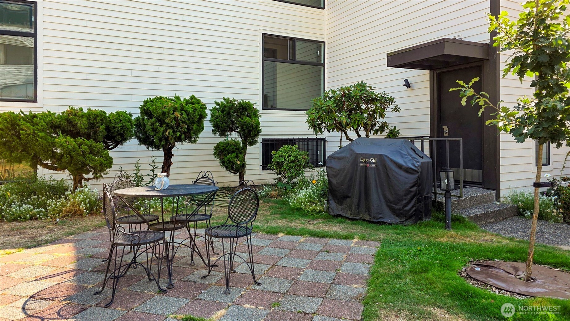 3601 24th Avenue W #207, Seattle, WA 98199