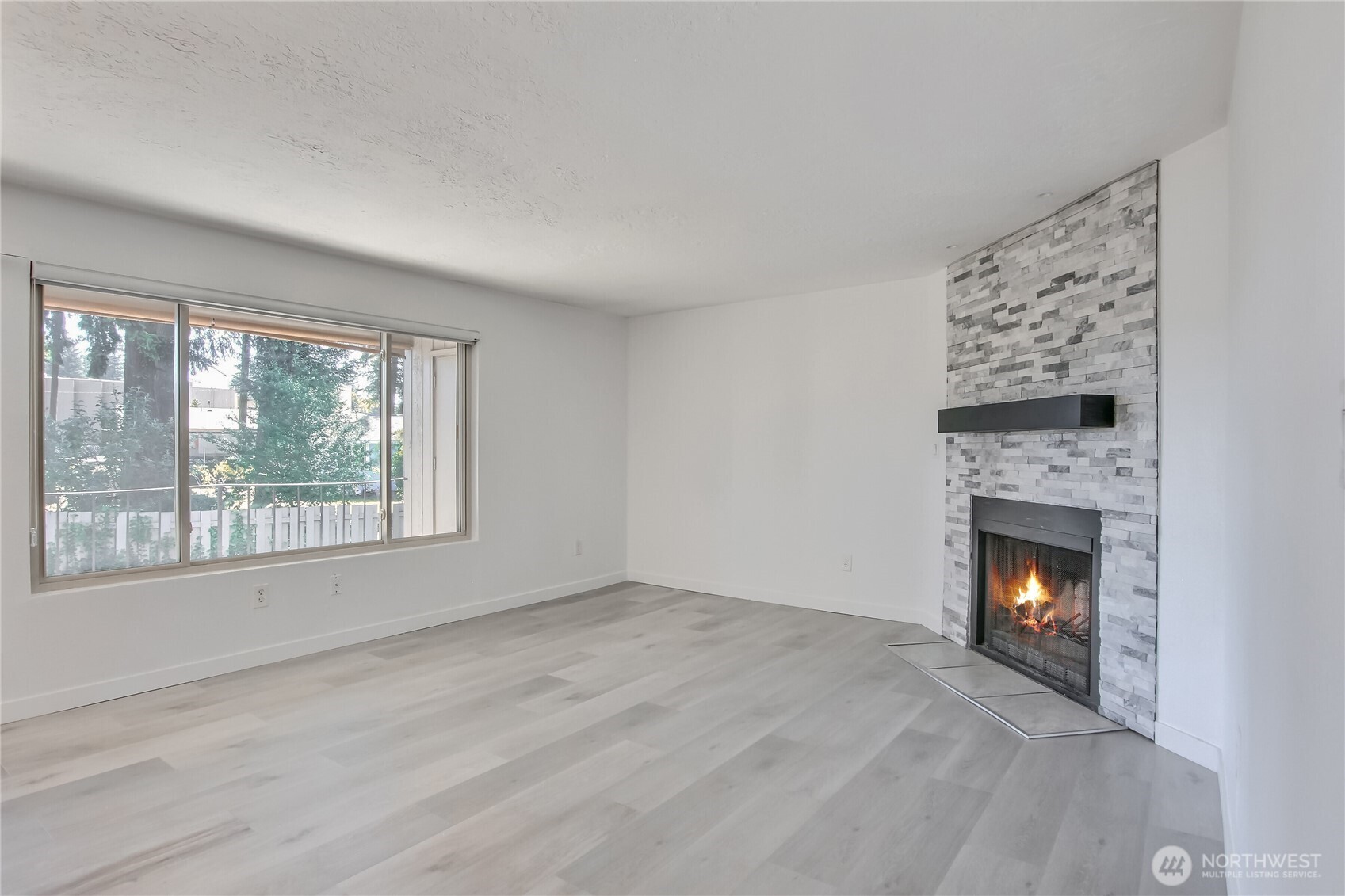 3435 Auburn Way S #A13, Auburn, WA 98092