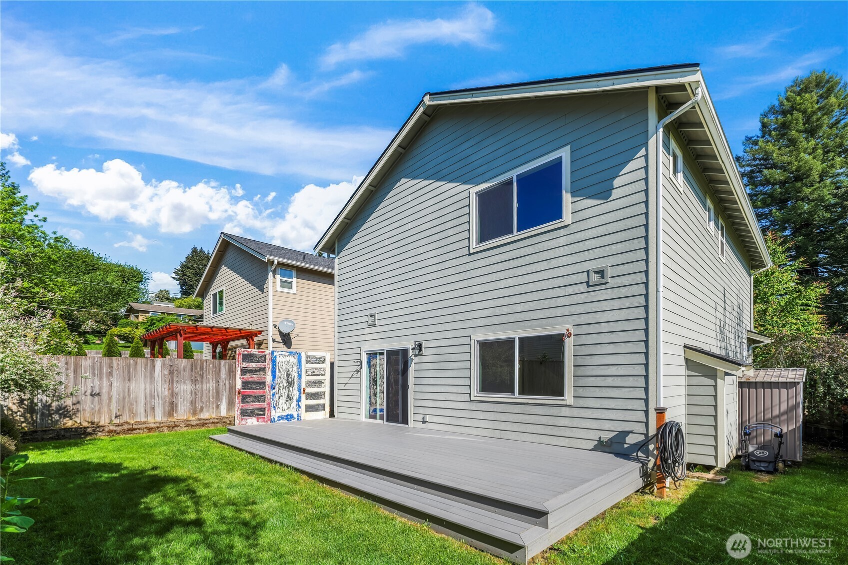 2647 19th Street , Bremerton, WA 98312