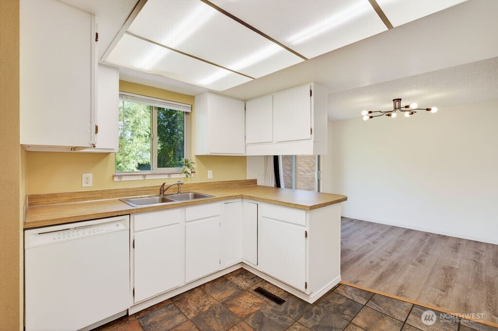 1312 Springwater Avenue , Wenatchee, WA 98801