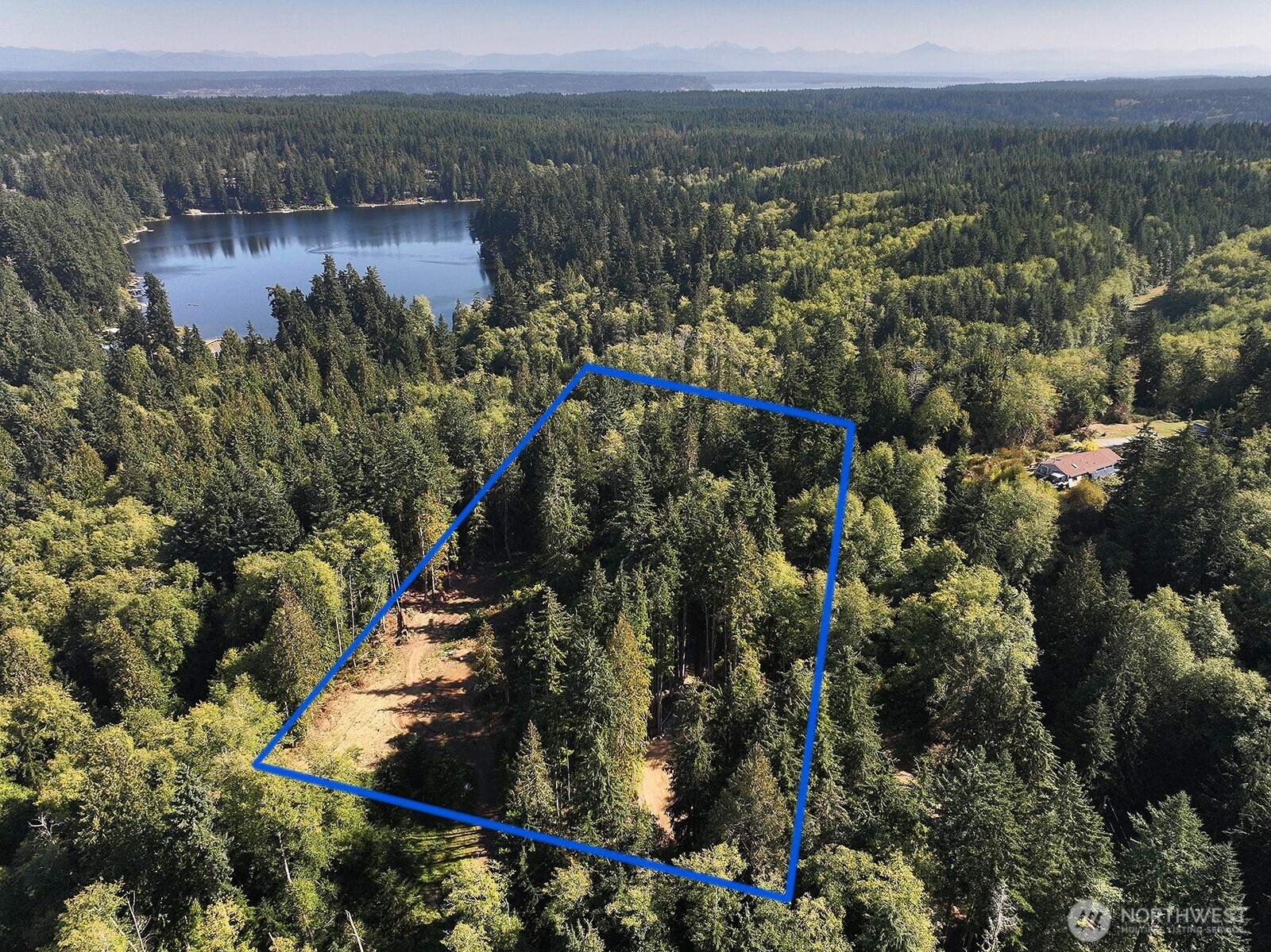 4935 Helppie Lane , Freeland, WA 98249