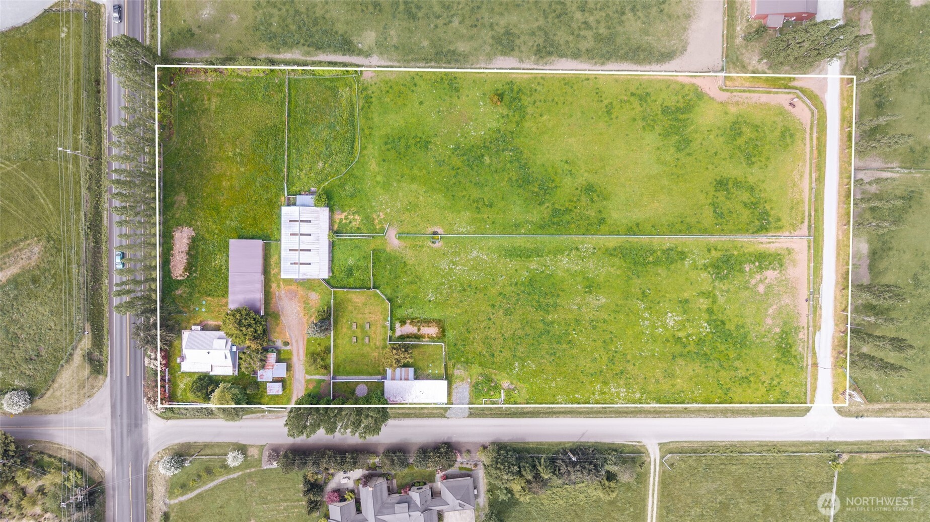 5392 Shore Meadow Road , Freeland, WA 98249