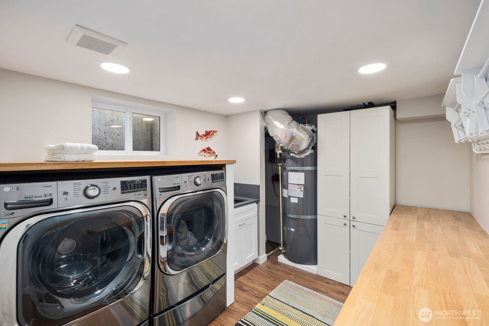 4531 Stanford Avenue NE, Seattle, WA 98105