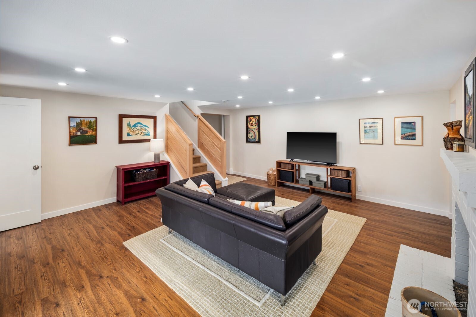 4531 Stanford Avenue NE, Seattle, WA 98105