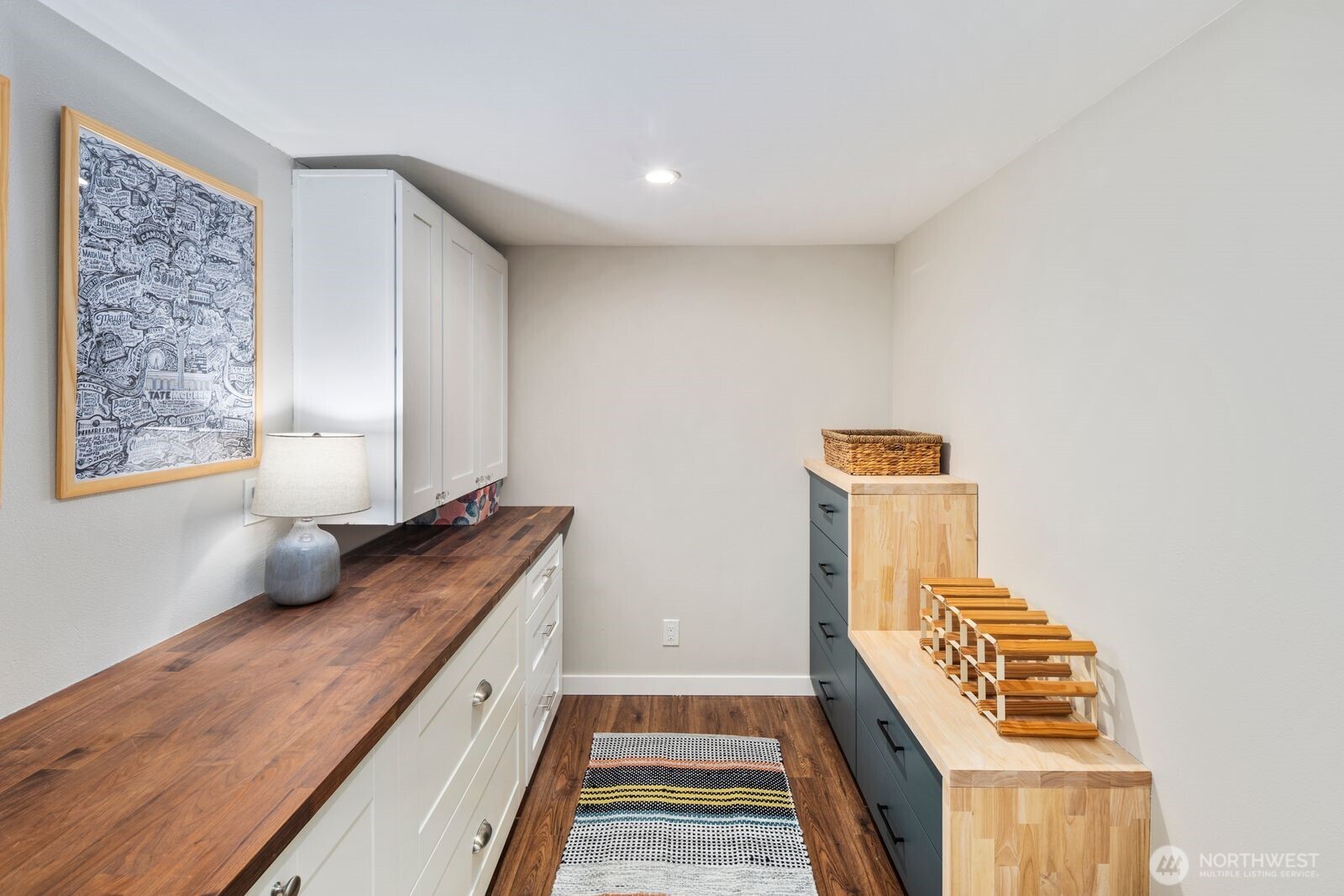 4531 Stanford Avenue NE, Seattle, WA 98105