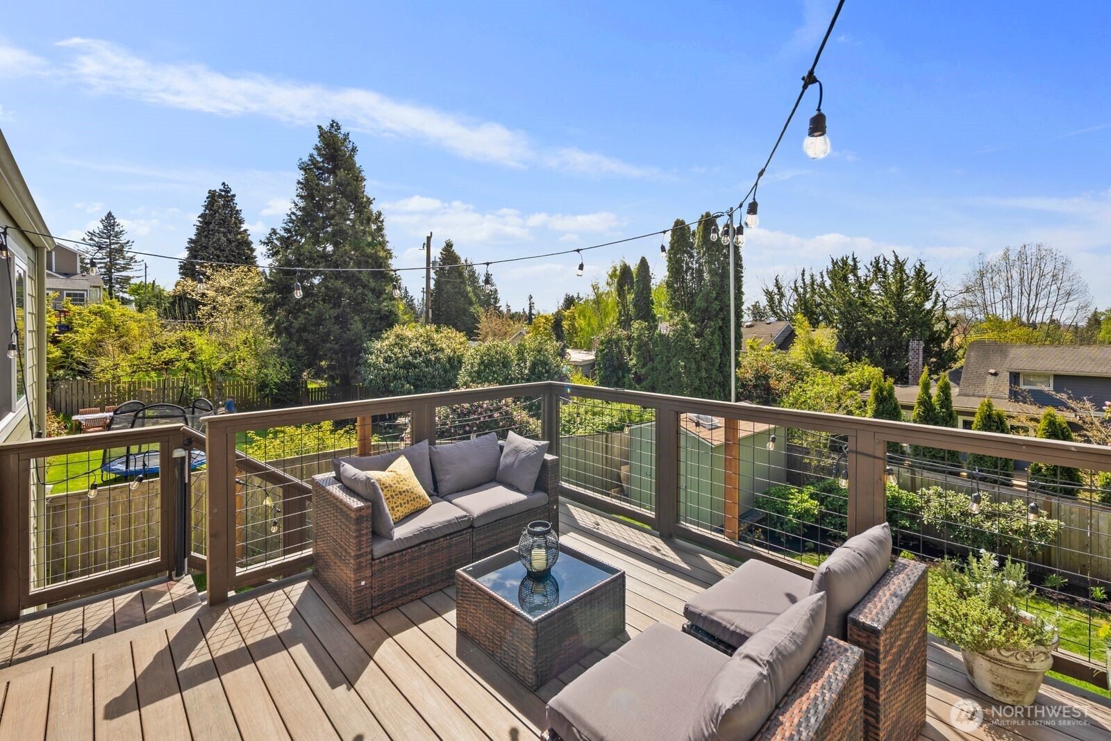 4531 Stanford Avenue NE, Seattle, WA 98105