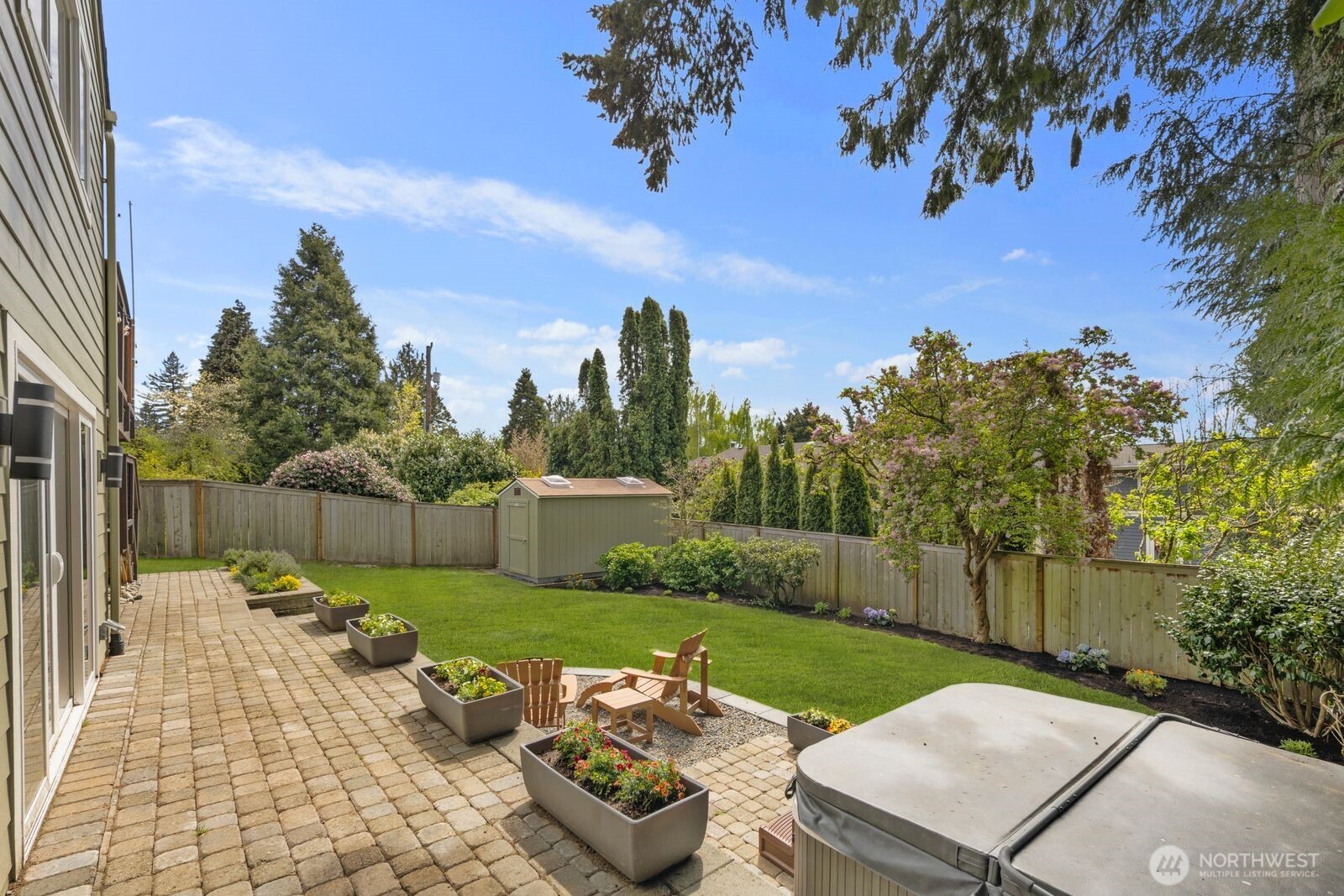 4531 Stanford Avenue NE, Seattle, WA 98105