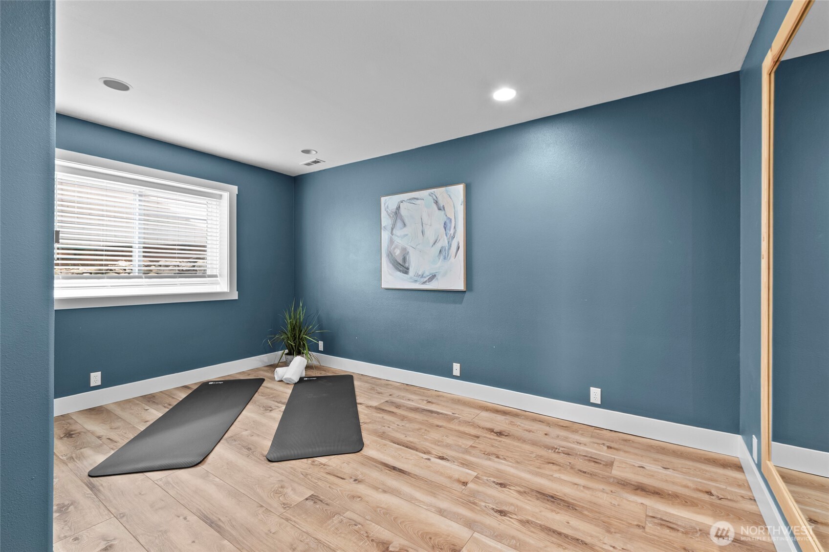 2650 NW 204th Street , Shoreline, WA 98177