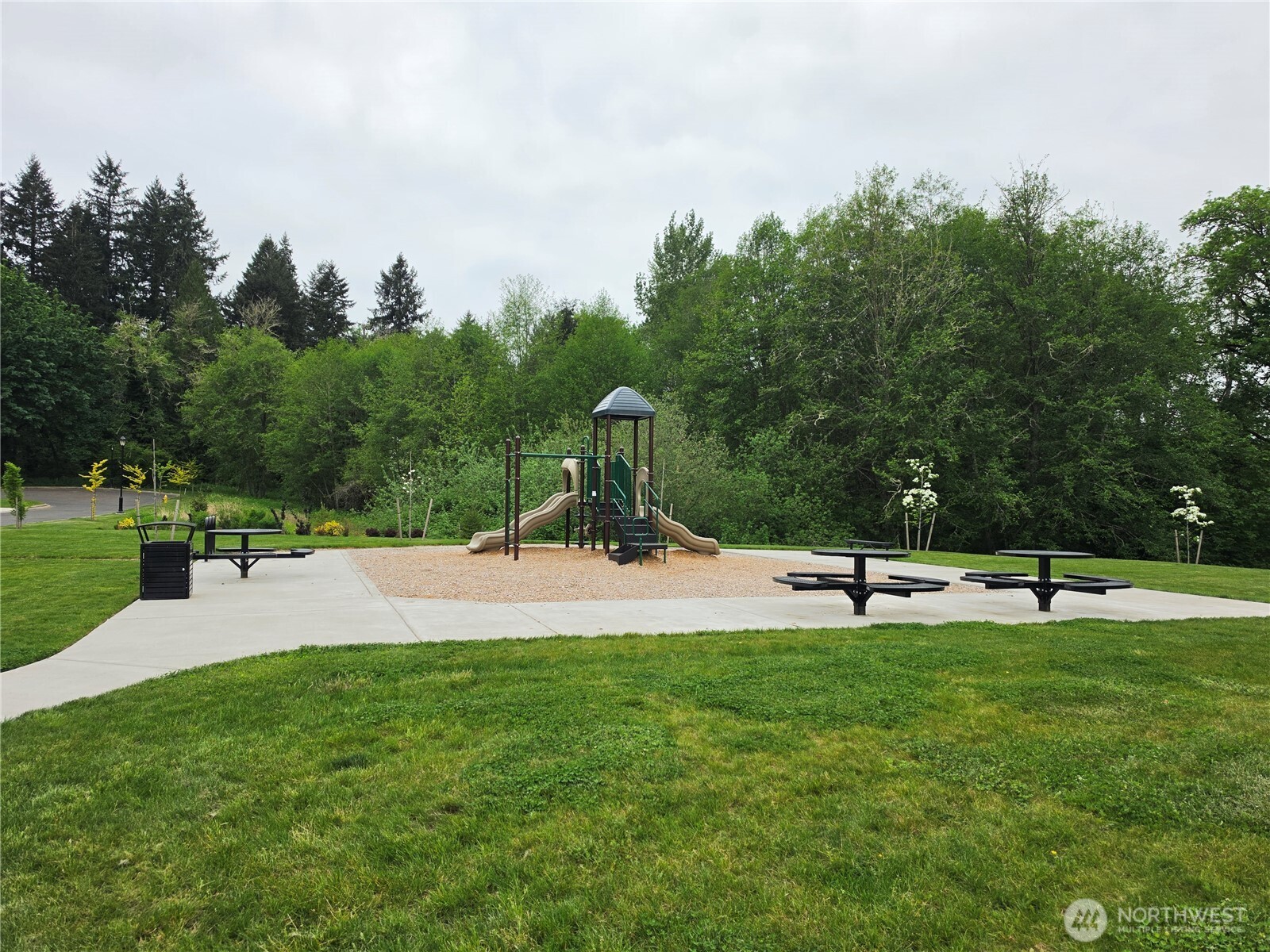 2336 Mookie Lane NE, Olympia, WA 98516