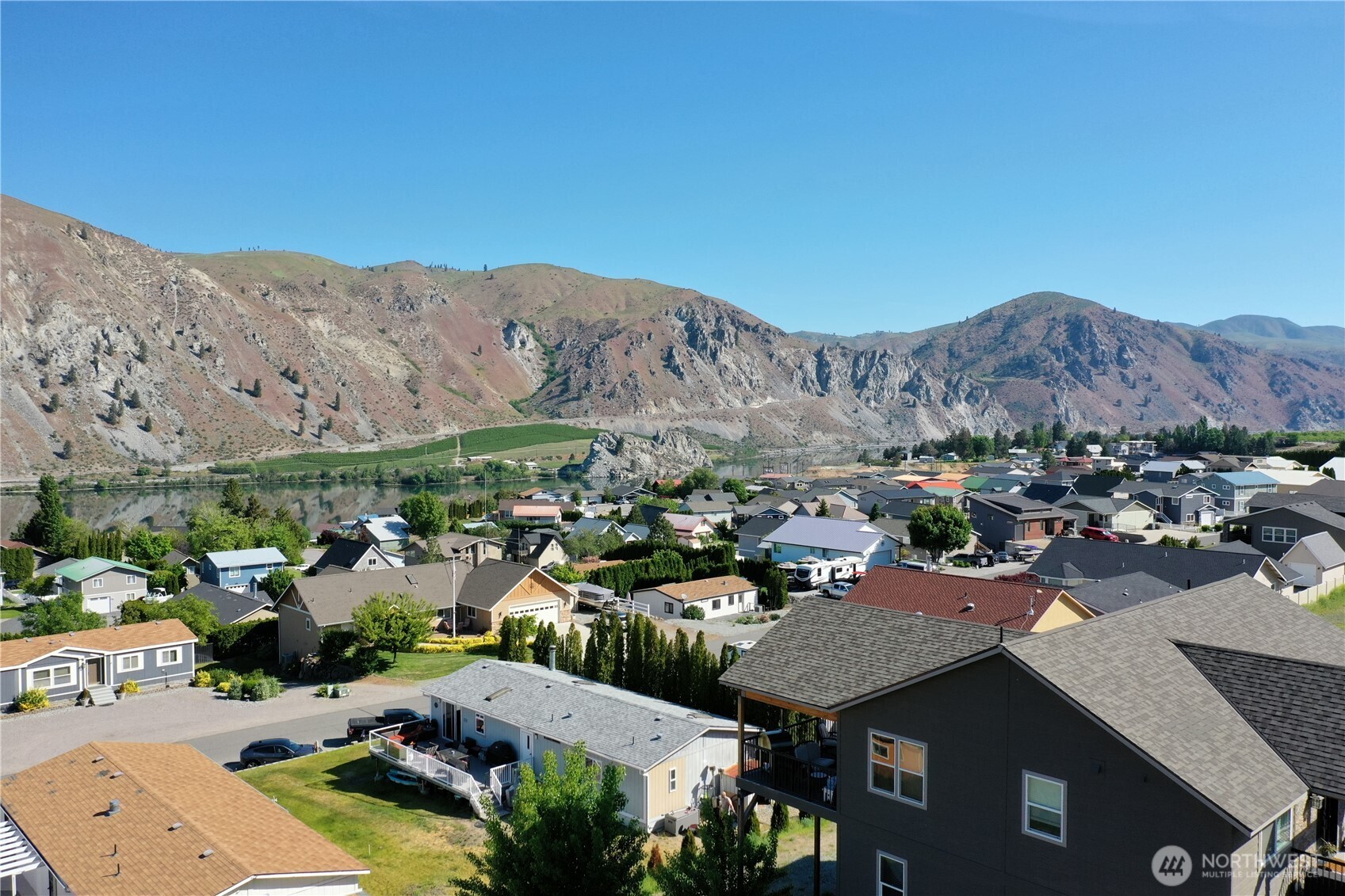 445 Entiat Place , Orondo, WA 98843