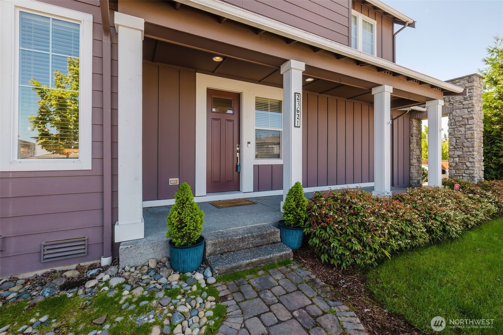 23621 SE 269th Court , Maple Valley, WA 98038